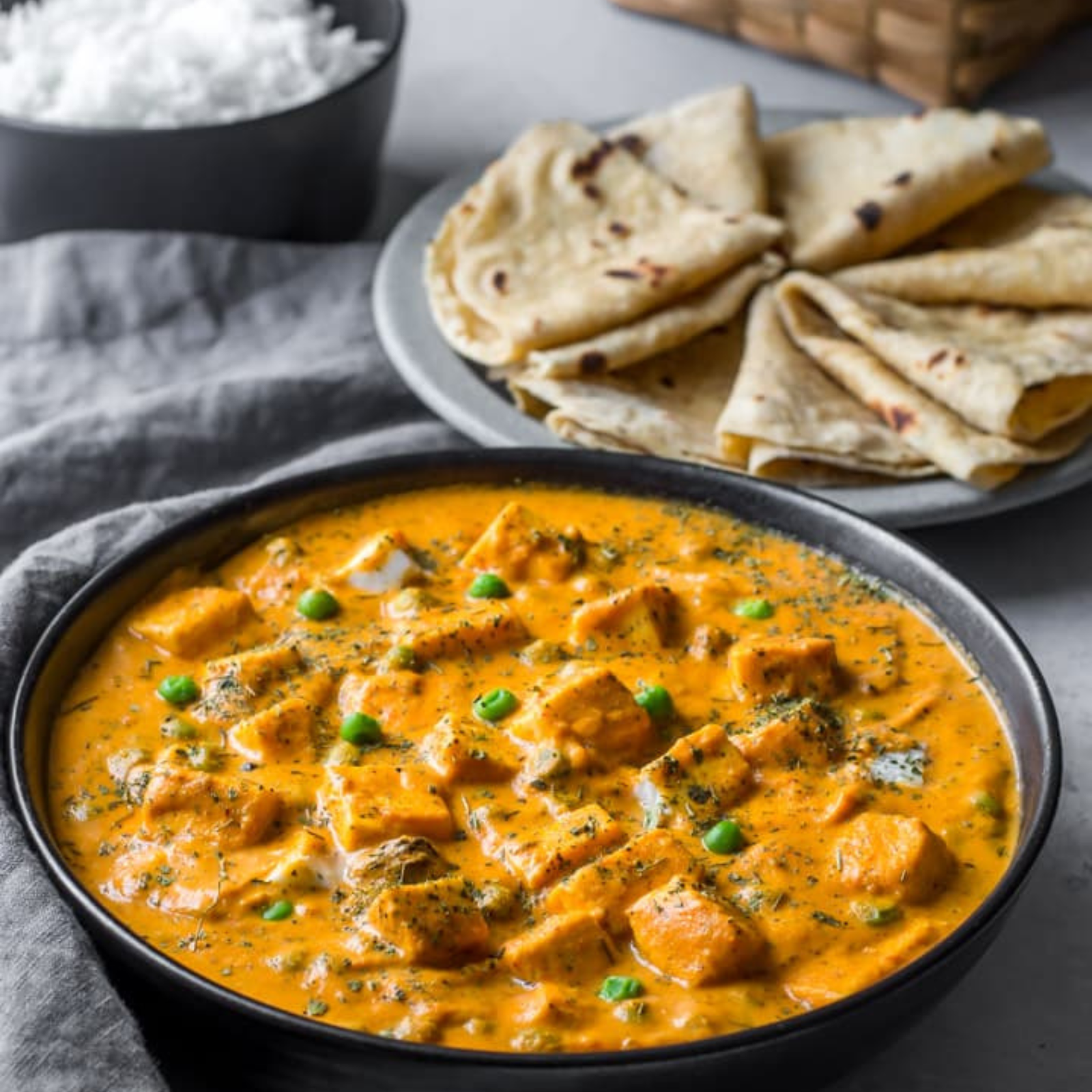 Mutter Paneer with butter roti